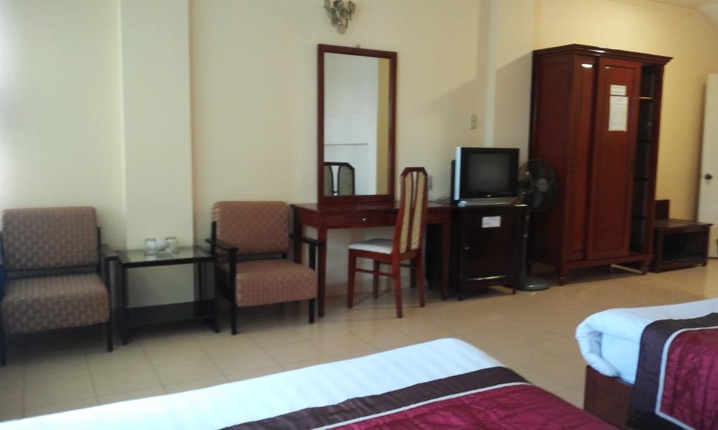 Anh Dao Hotel Dalat Luaran gambar